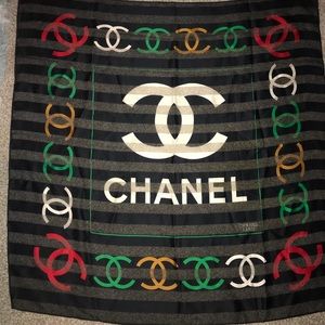 Chanel Scarf 🧣